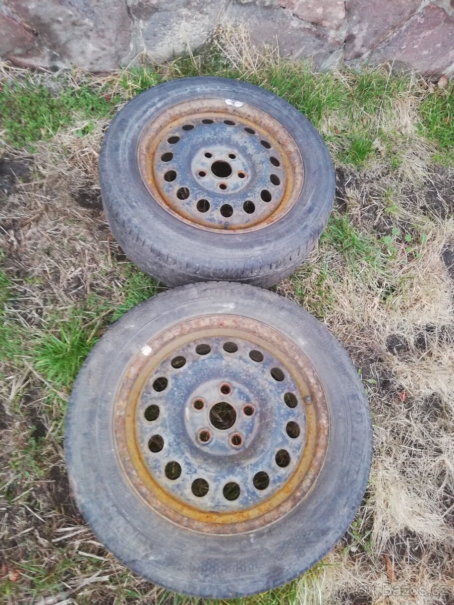 2x disk VW Sharan s pneu 215/55 R16 - 2