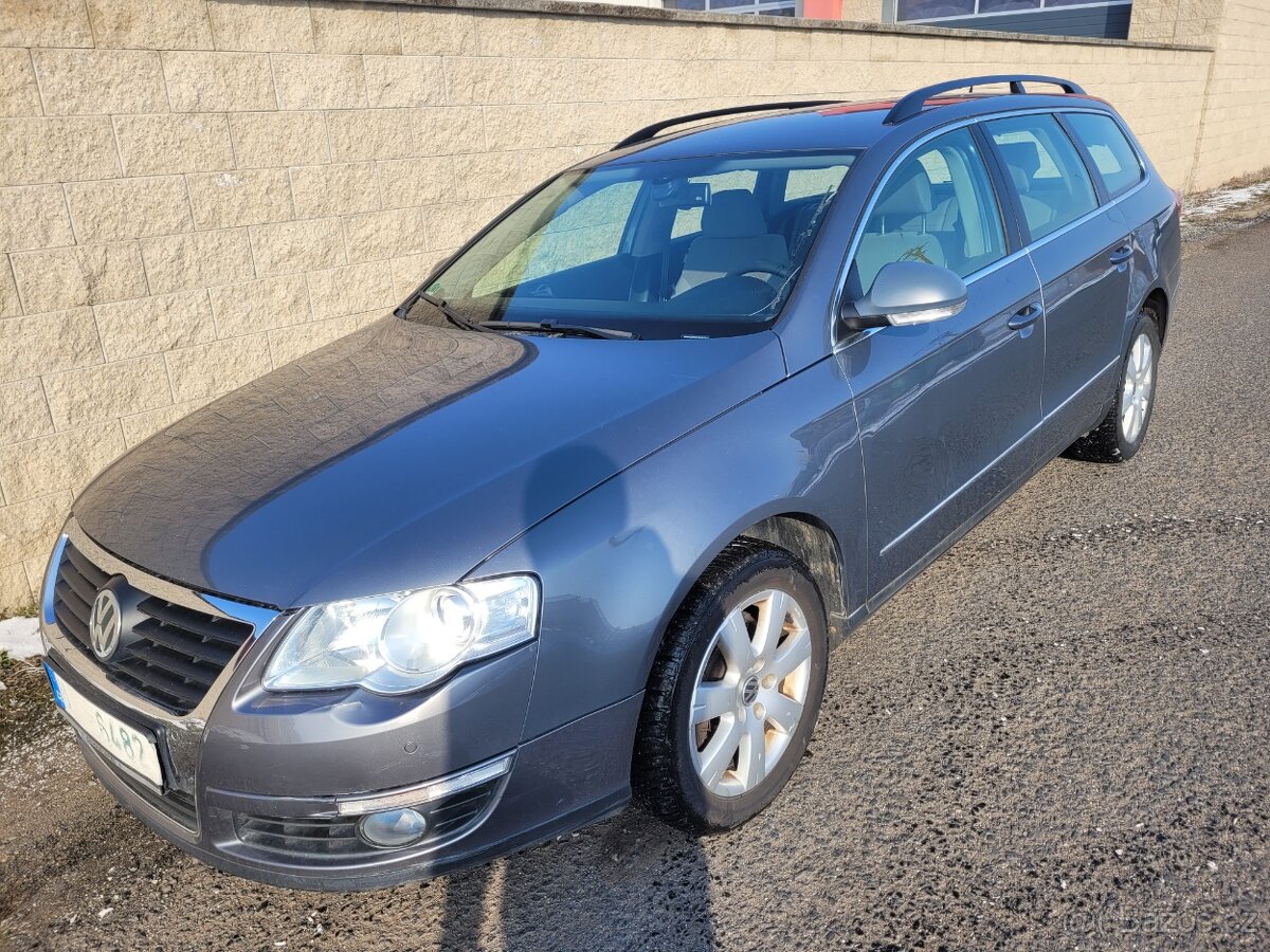 Volkswagen Passat - 2