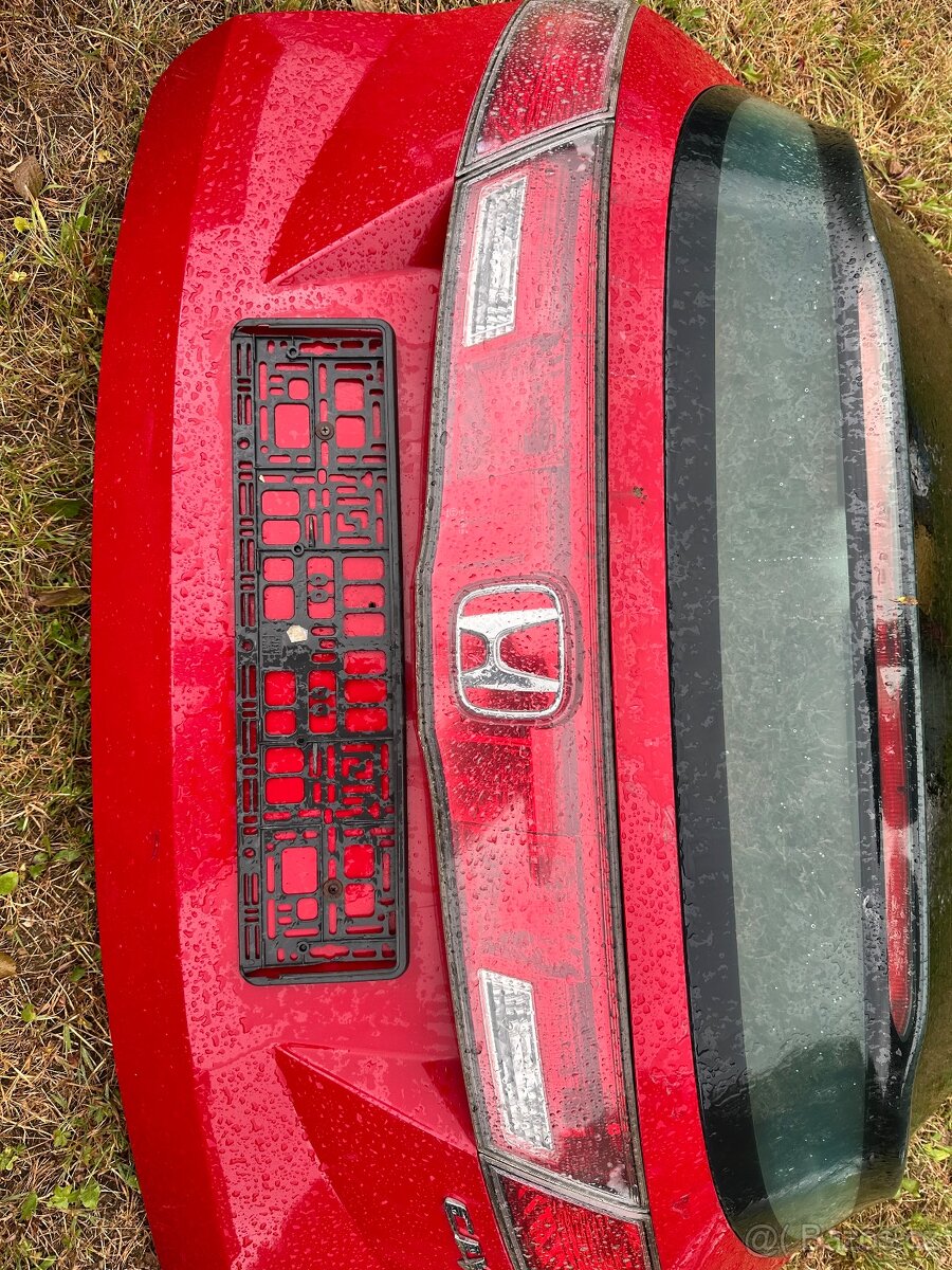 Predám náhradné dily Civic UFO 2006-2009 - 2