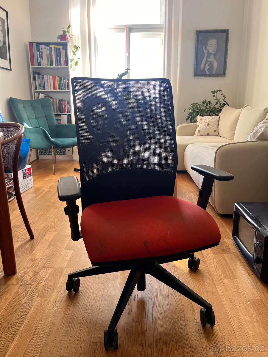 Kancelářská židle – červená/černá - 2