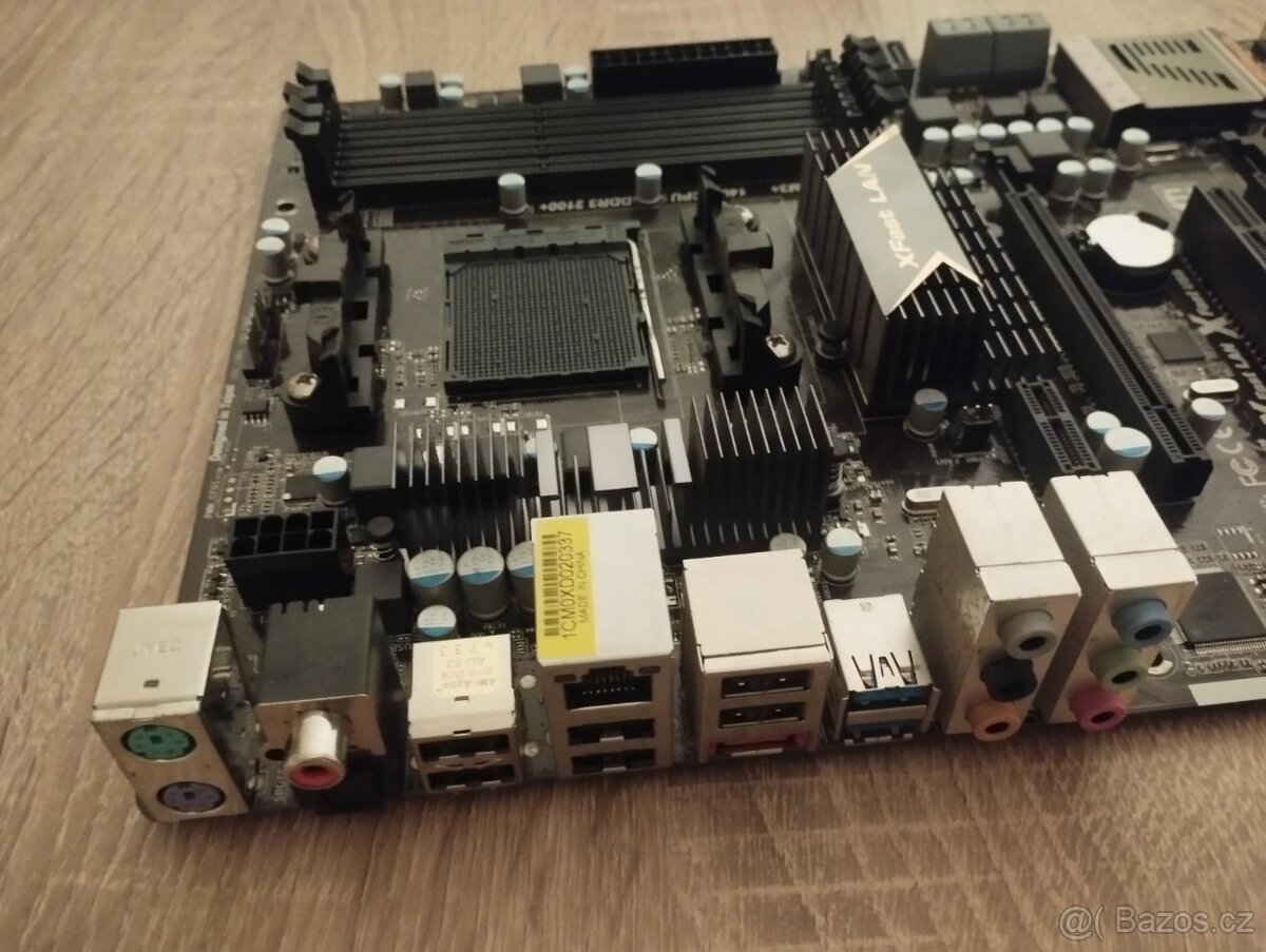 ASRock 990FX Extreme 3 - 2