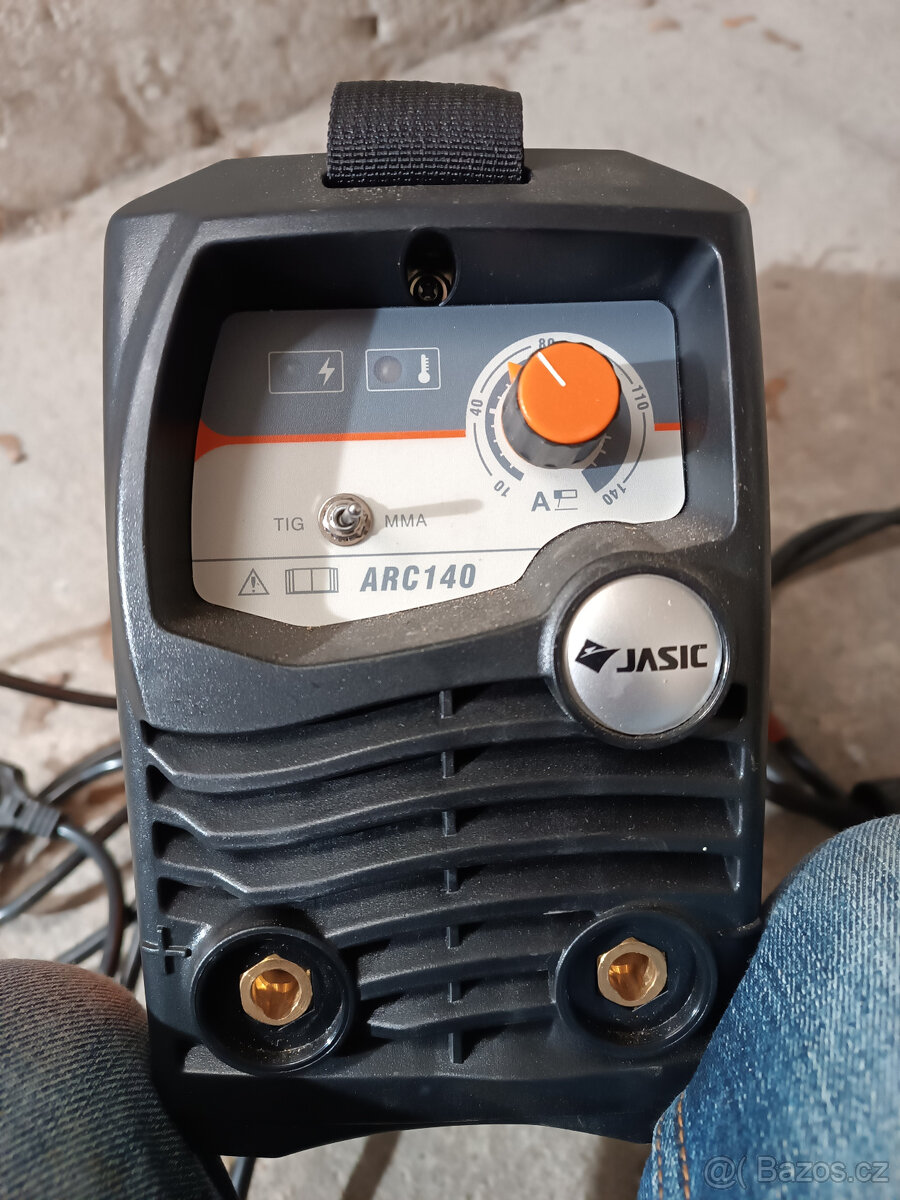 Svářečka Jasic 140 - 2