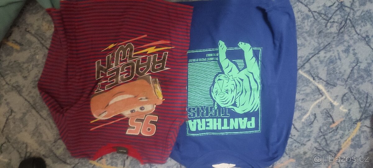 Trička s dlouhým rukávem vel.122-128 - 2