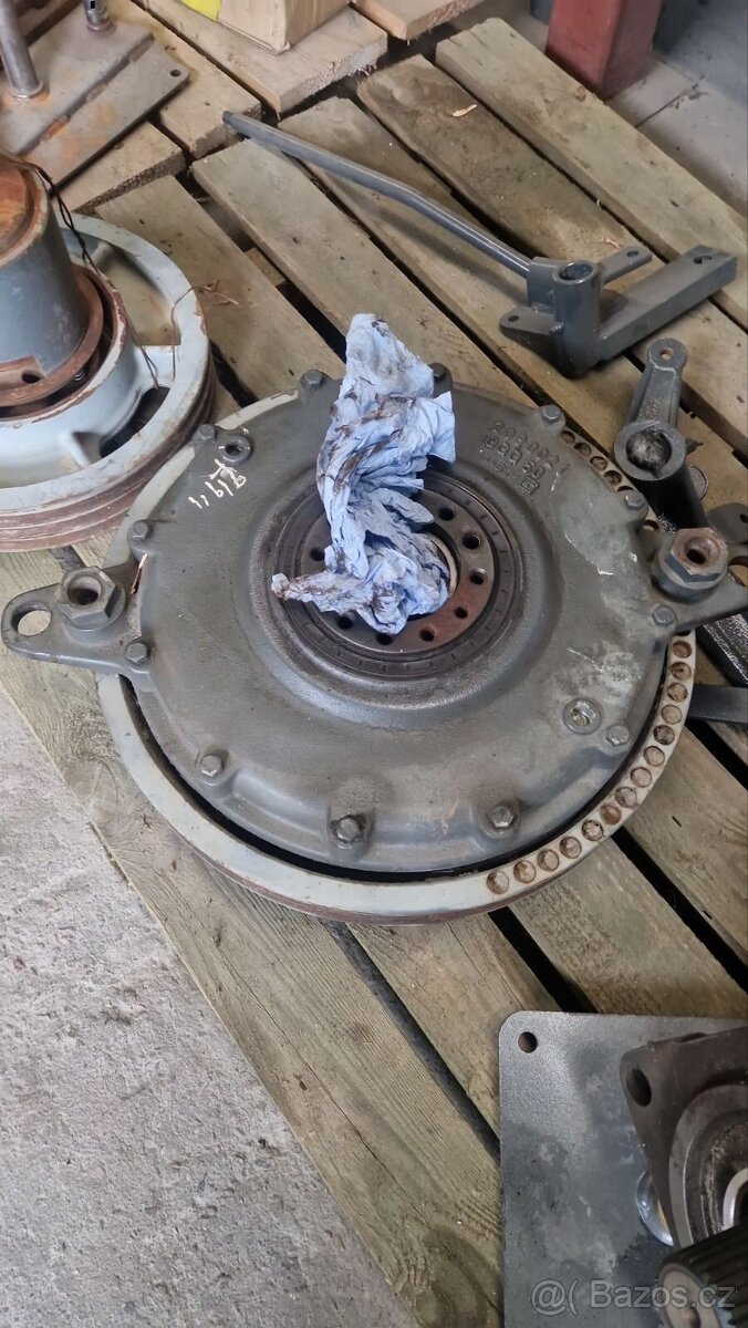 Reduktor mlatacieho bubna - 2