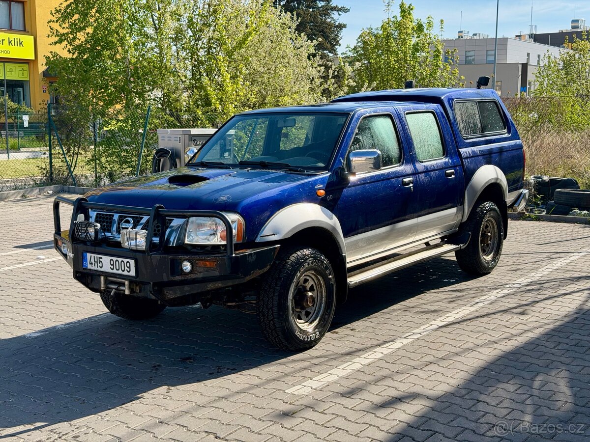 Nissan Navara 2.5D D22 - 2