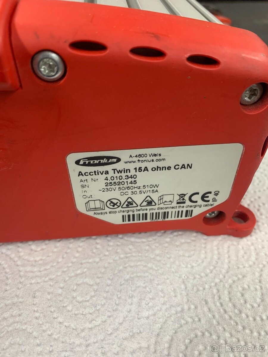 Nabíječka 12/24V - 2