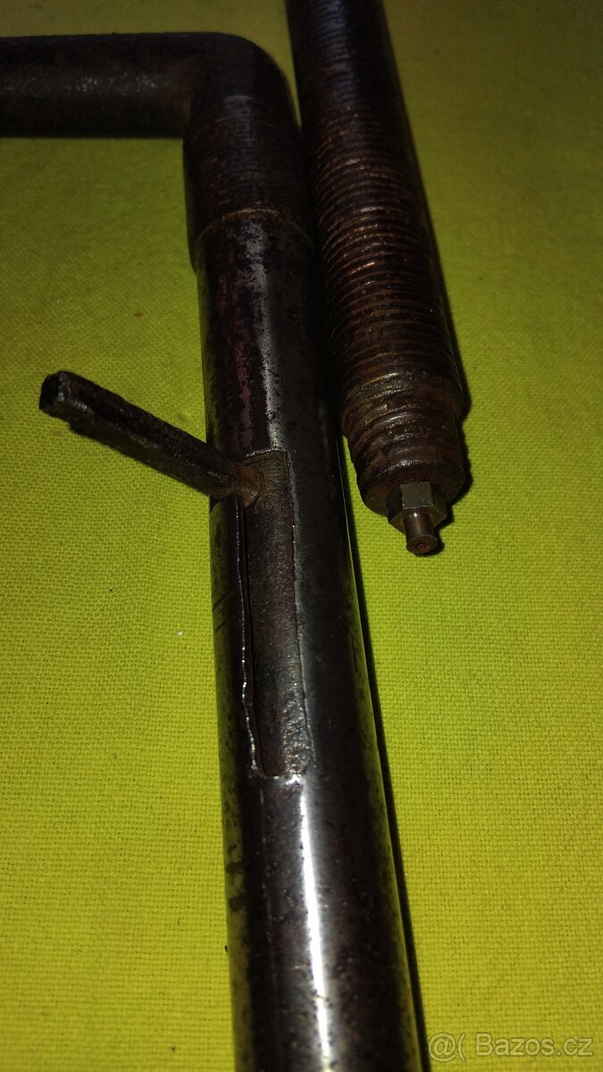 Starožitná perkusní puška. - 2