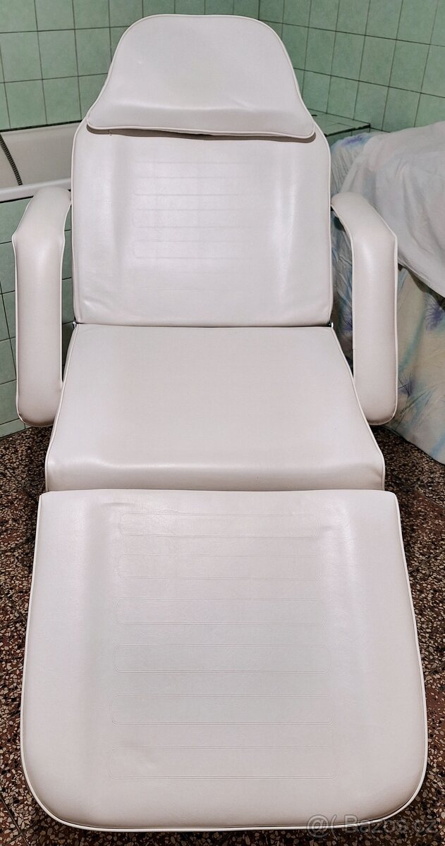 Kosmetické, masérské lehátko - 2