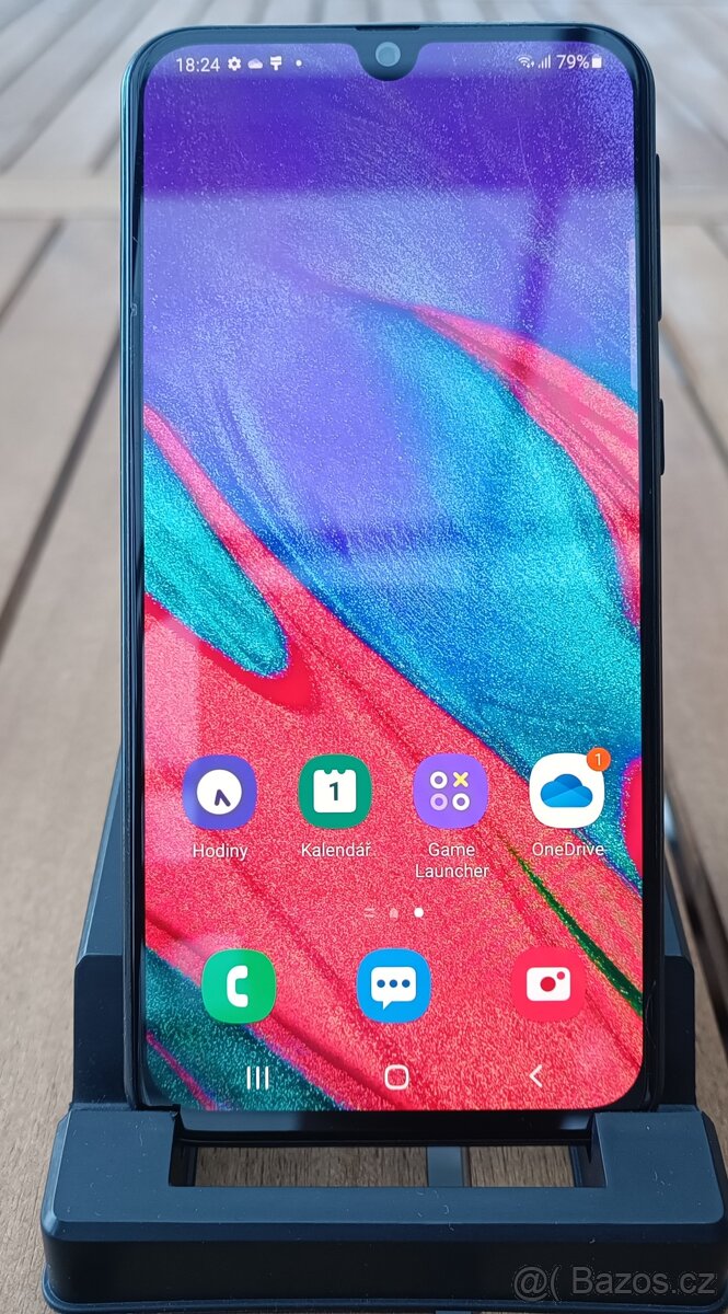 Mobil Samsung Galaxy A40 4GB RAM, 64GB Uložiště Andr. 11 - 2