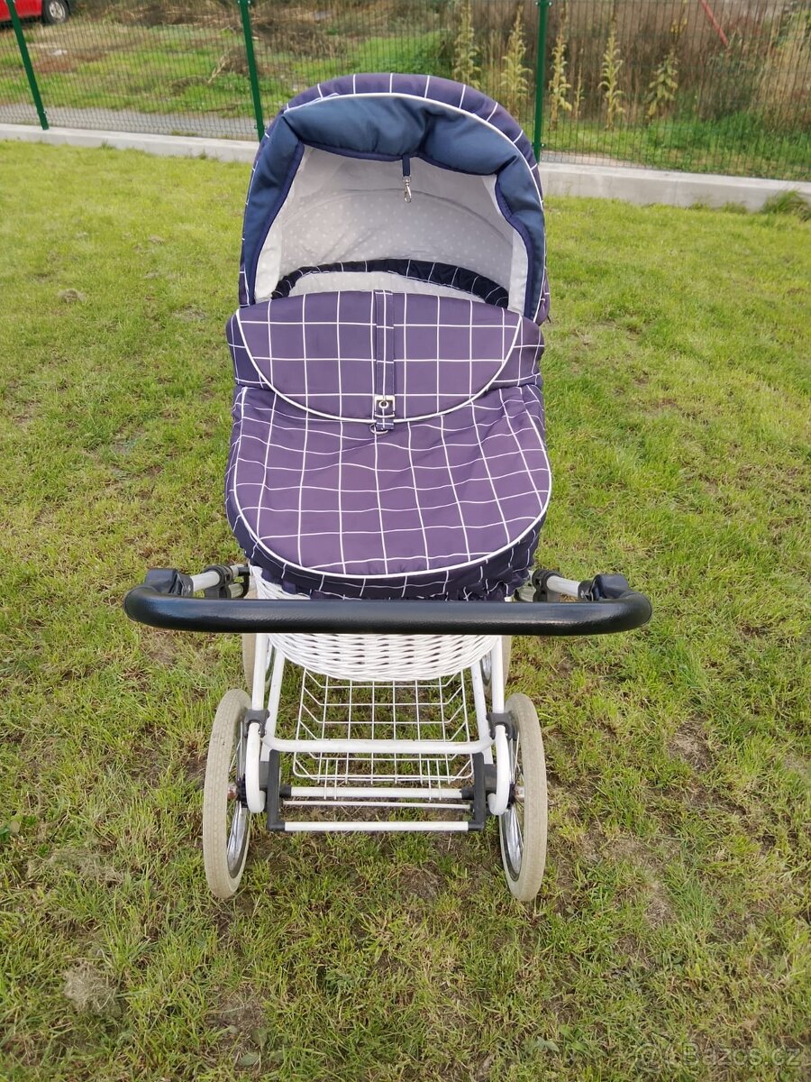Retro proutěný kočárek dvojkombinace pro miminko - 2