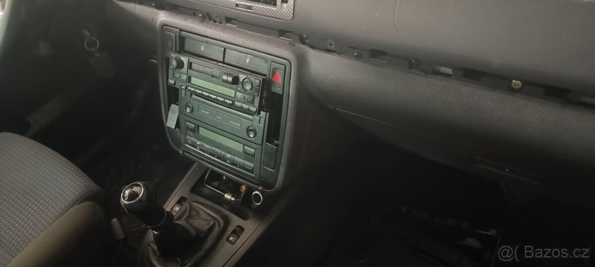 W Sharan 1.9 85kv - 2