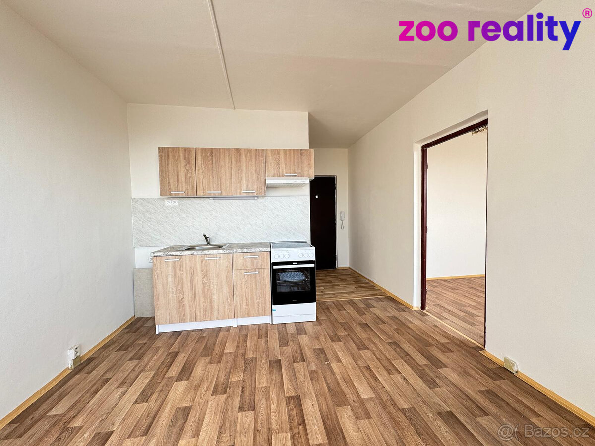 Pronájem. byt 1+1, 35 m2, Kamenná ul., Chomutov - 2