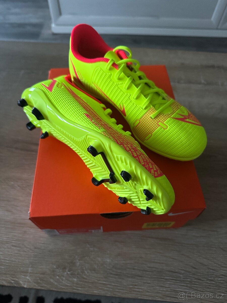 Kopačky nike Mercurial vel.38 - 2