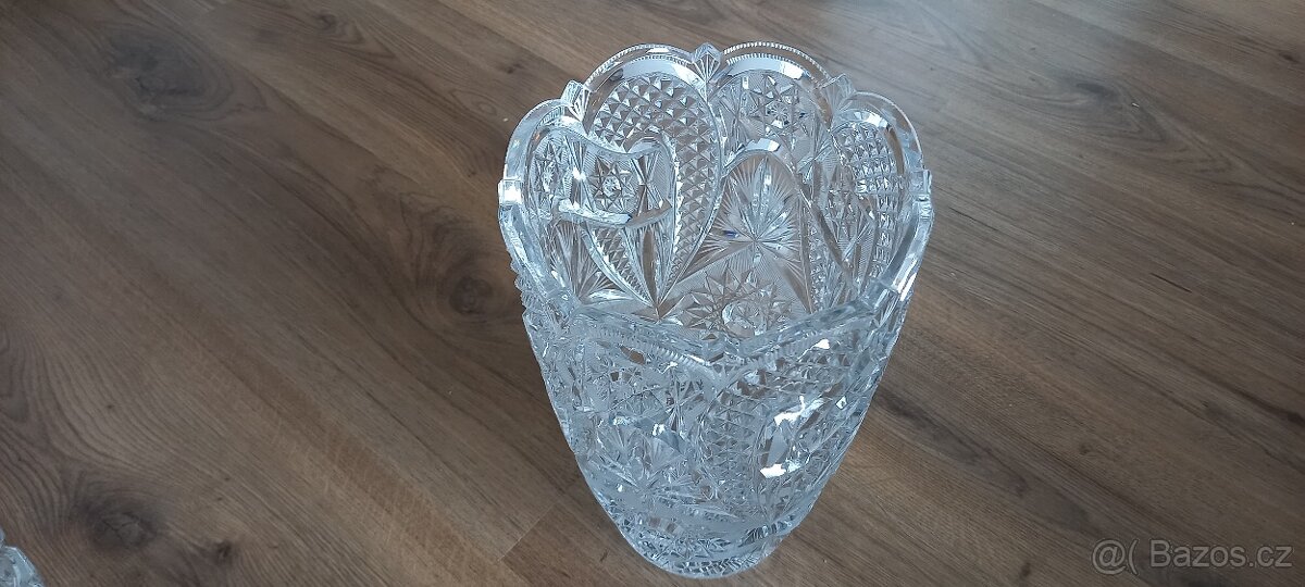 Broušené sklo vázy sada - 2