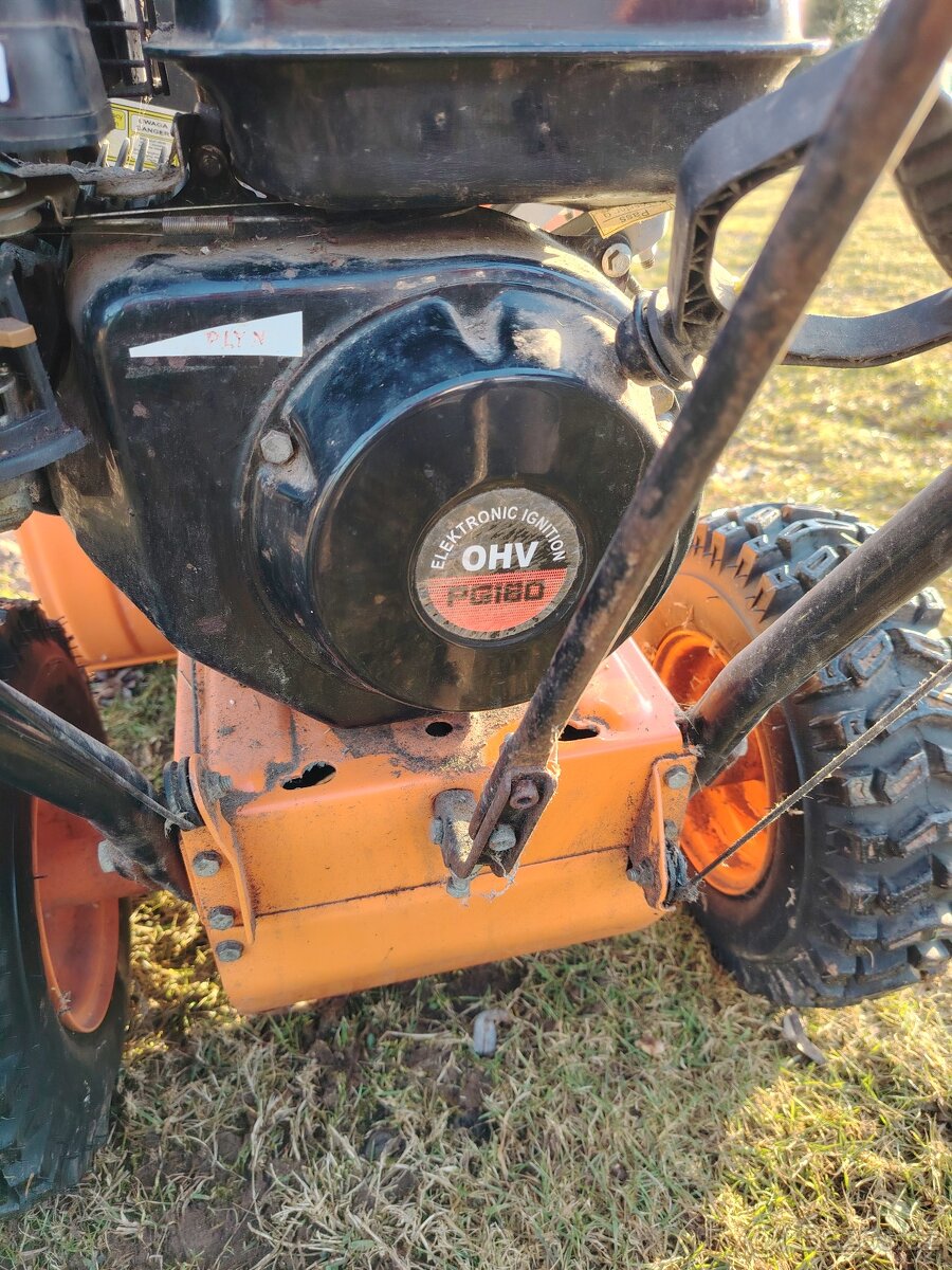 Sněžná fréza PEZAL PST160 - 2