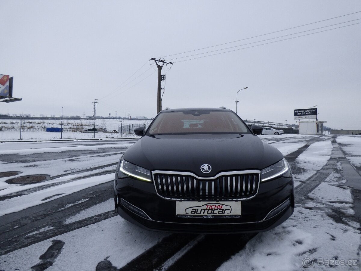 Škoda Superb 2,0 TDI DSG CRYSTAL LIGHT kombi Style - 2