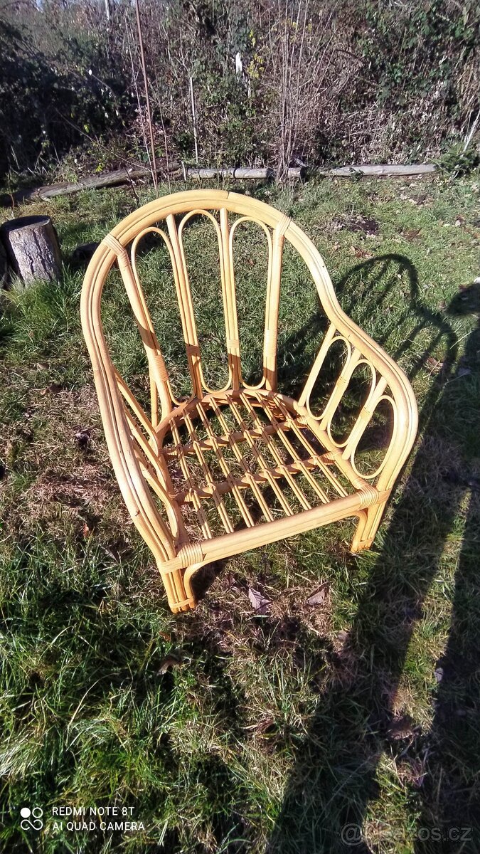 Dvě ratanová- bambusová křesla - 2