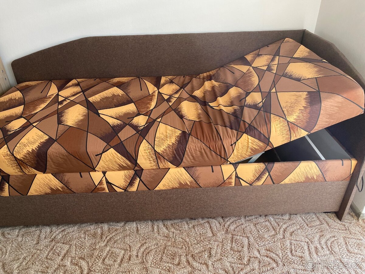 Polohovací postel - 2