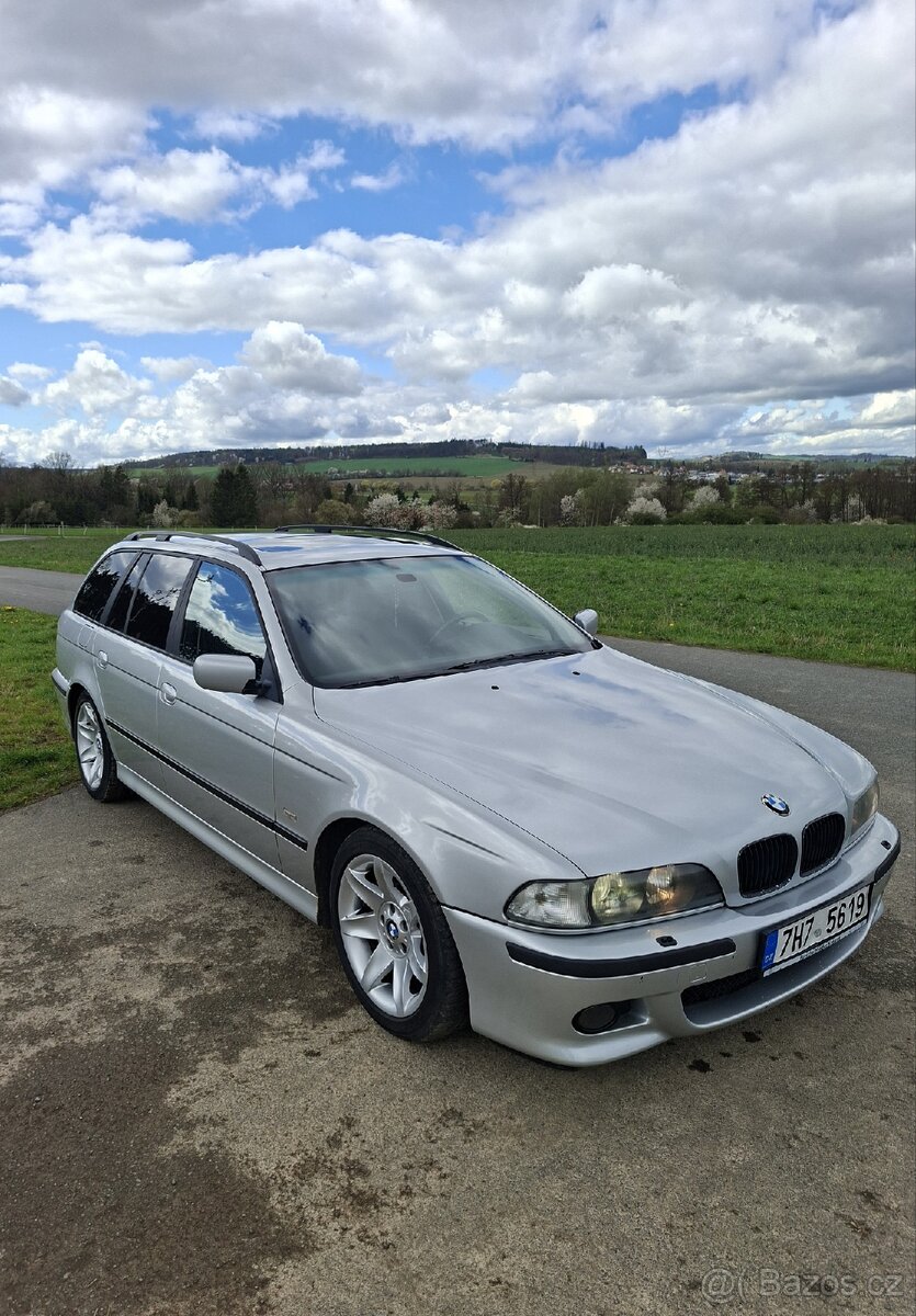 BMW E39 528iA - 2