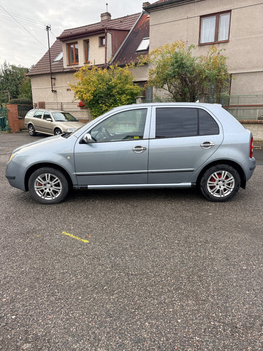 Škoda Fabia 1.2 HTP 40kW 128tis km - 2