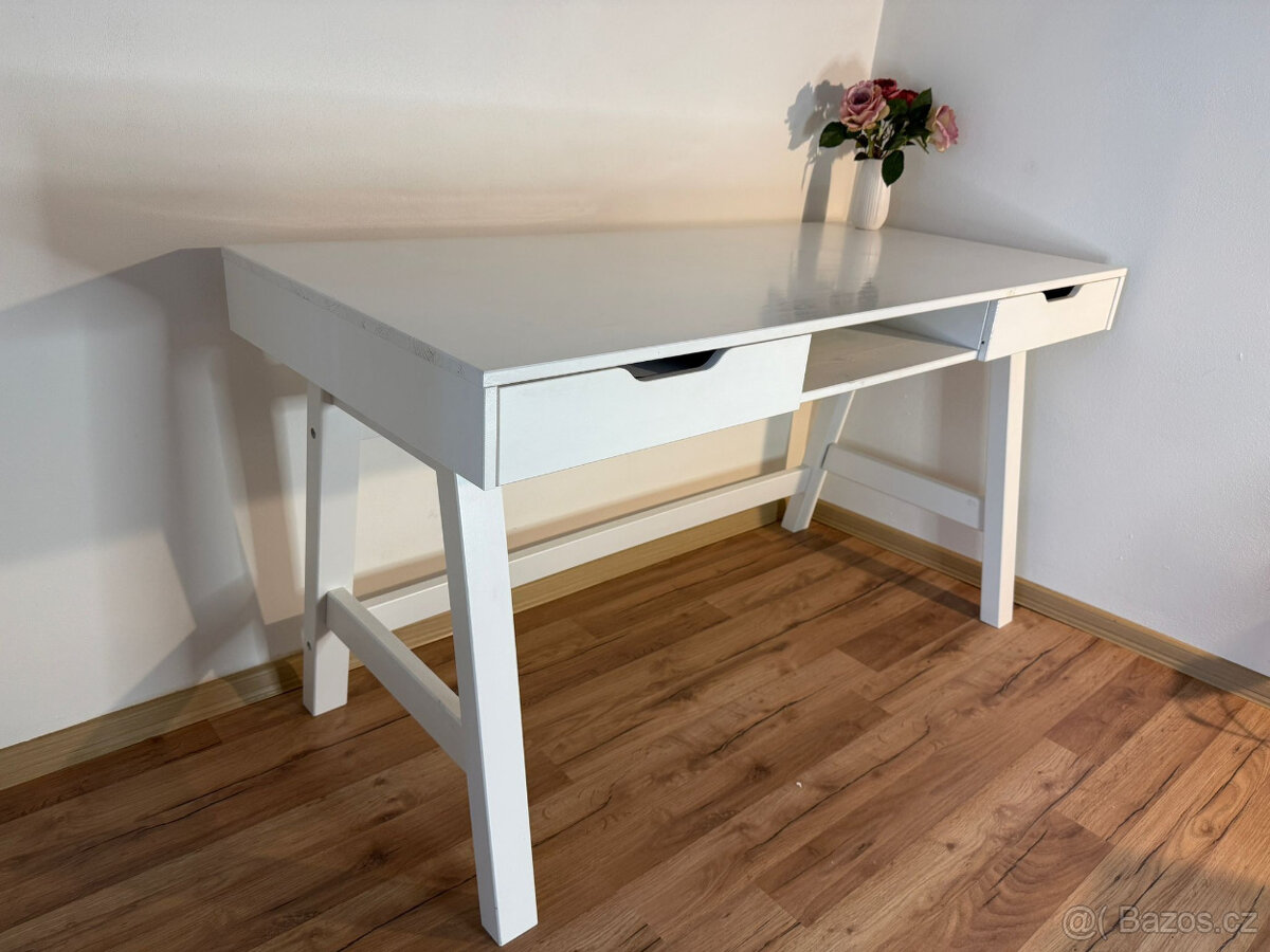 Dizajnový písací stôl NIKKI – masívna borovica, WOOOD - 2