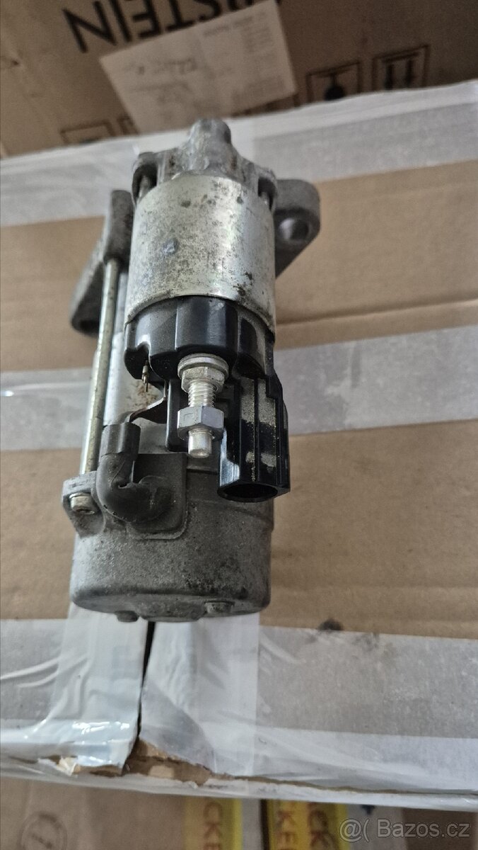 Škoda octavia 1.6 tdi startér - 2