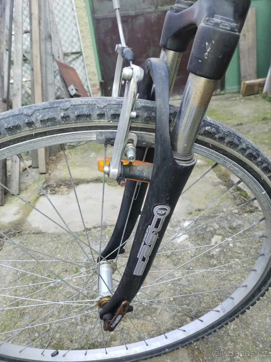 Trekové kolo Arcore - 2