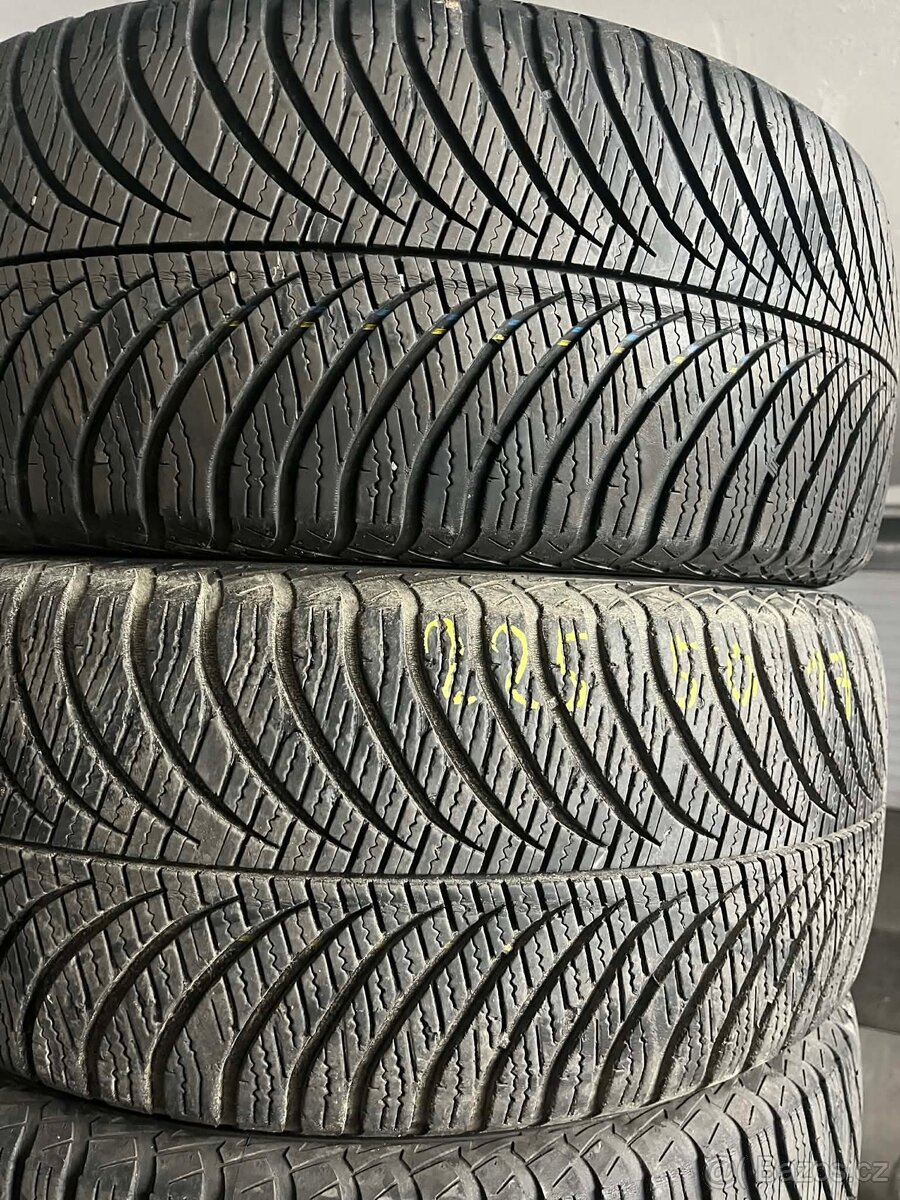 Celoroční pneu 225/50/R17 Goodyear - 2