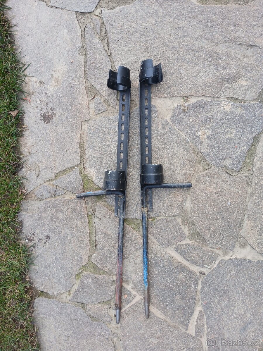 Sumcové stojany - 2