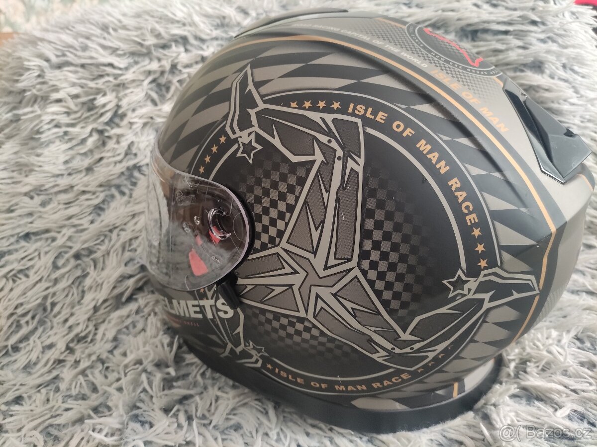 Krásná přilba - 2