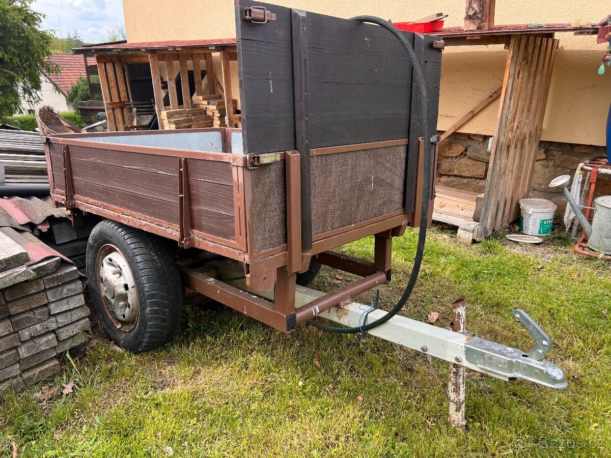 přívěsný sklápěcí vozík - 2