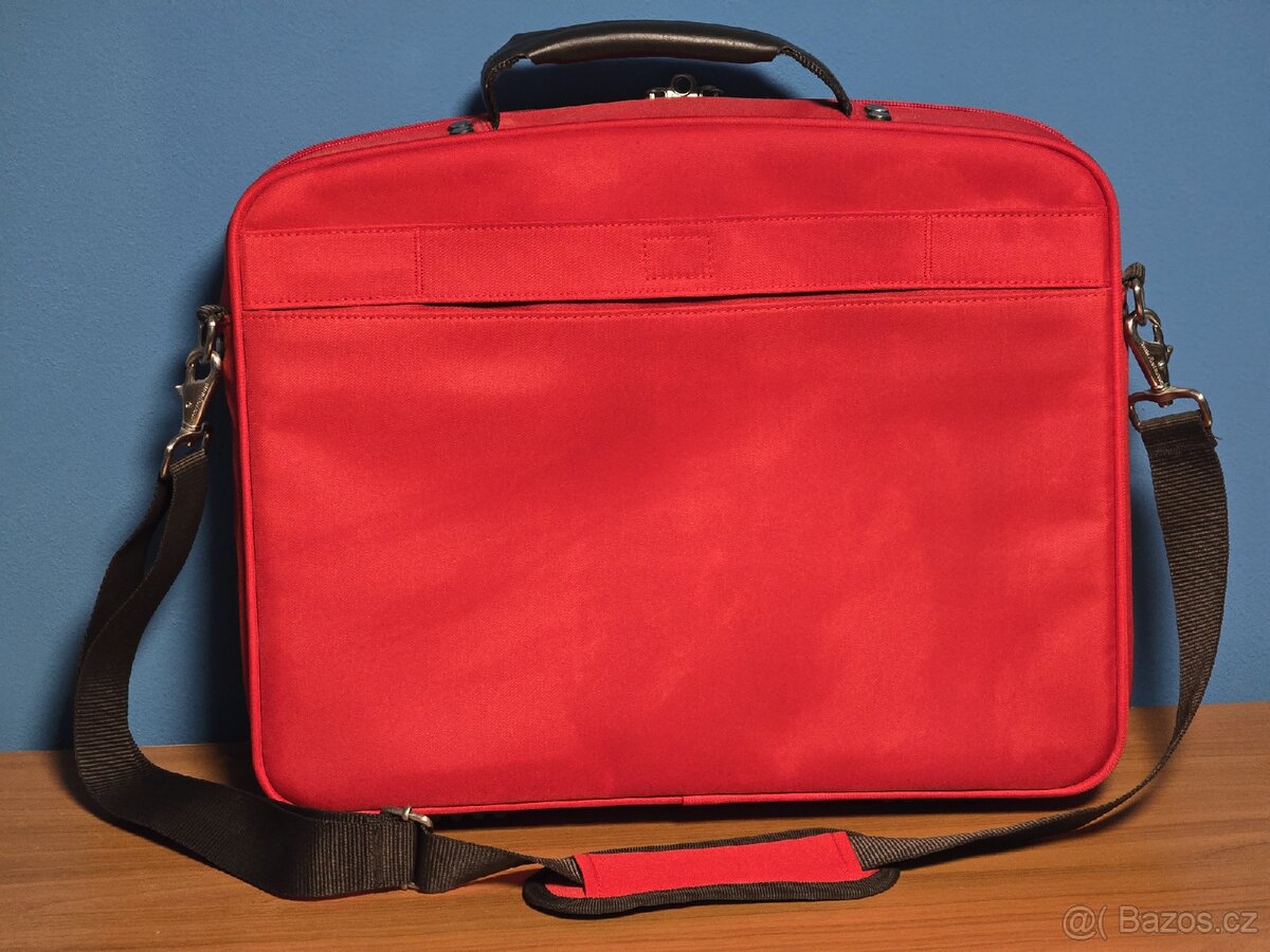 Nová brašna Dicota na 15,6" notebook - 2