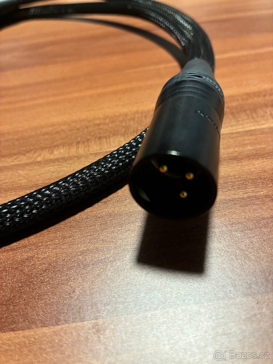 PRODÁM DIGITÁLNÍ XLR PROPOJOVACÍ KABEL - 2