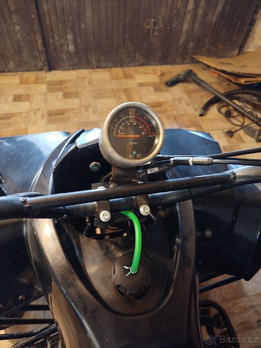Prodám čtyřkolku Warrior 125cc