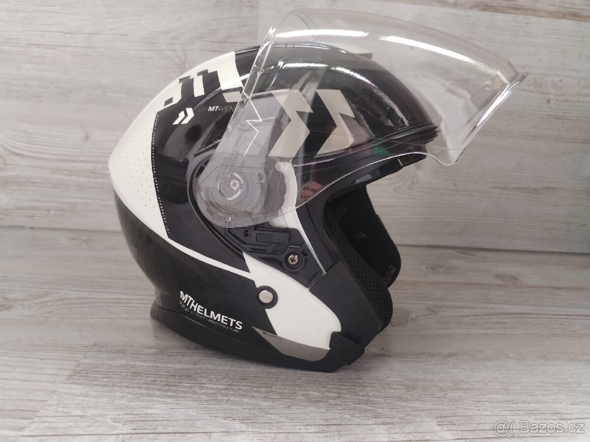 Přilby MT helmets otevřené - 2
