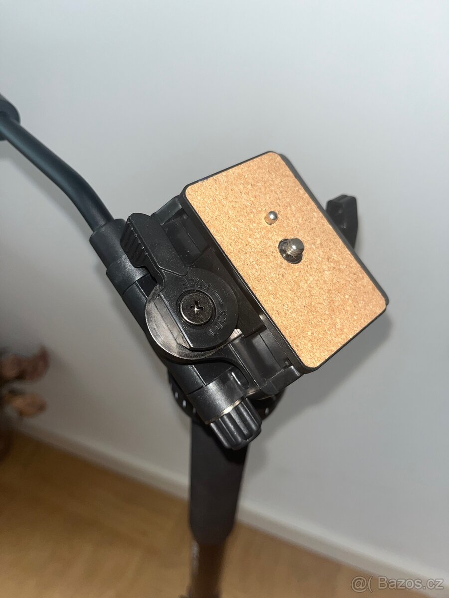 Monopod Kingjoy s fluidní videohlavou - 2