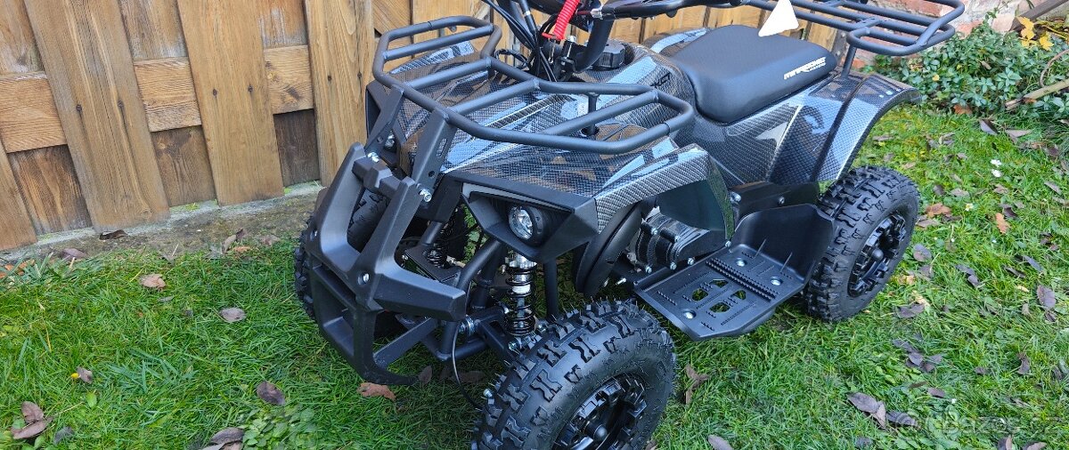 Nová dětská čtyřkolka 49ccm M-Hunter 6"kola Carbon