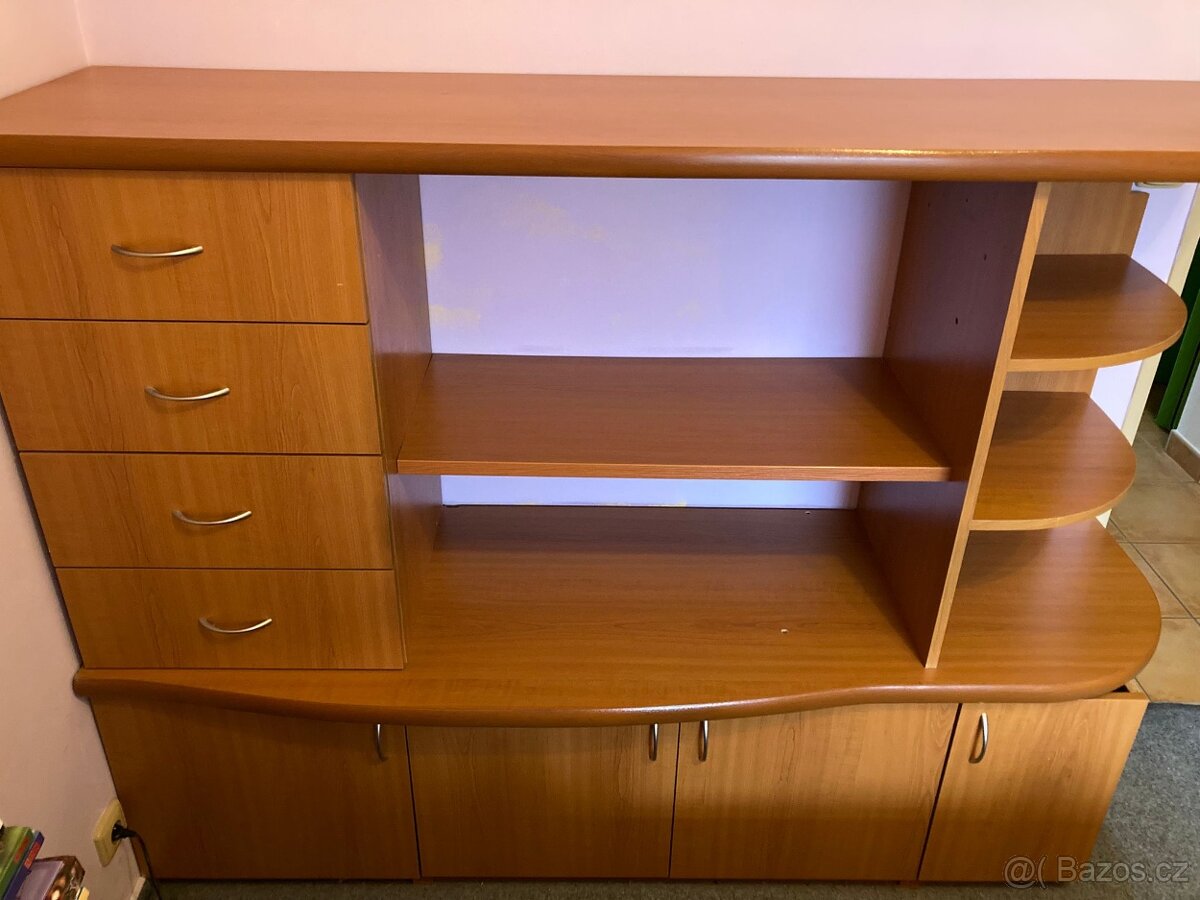 Obývací stěna - 2