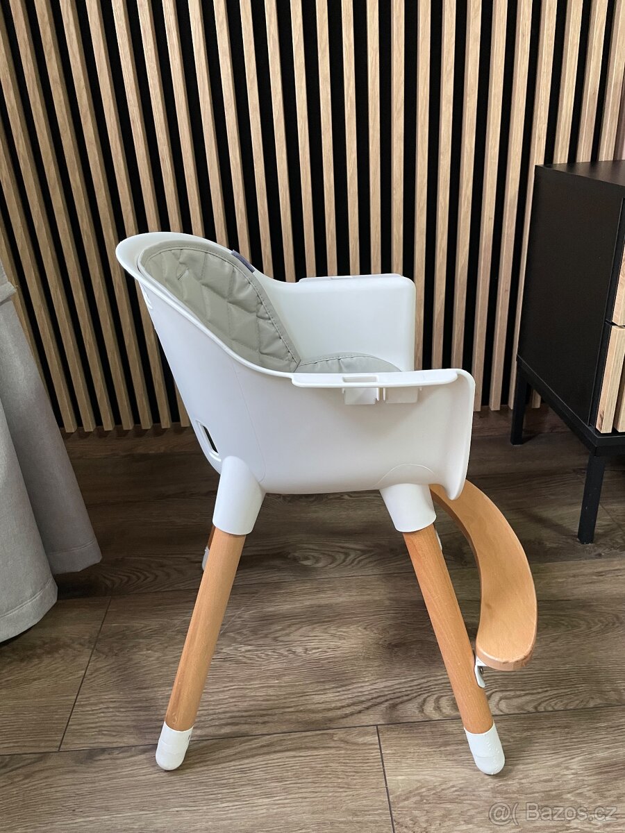 Dětská jídelní židlička značky Kinderkraft - 2