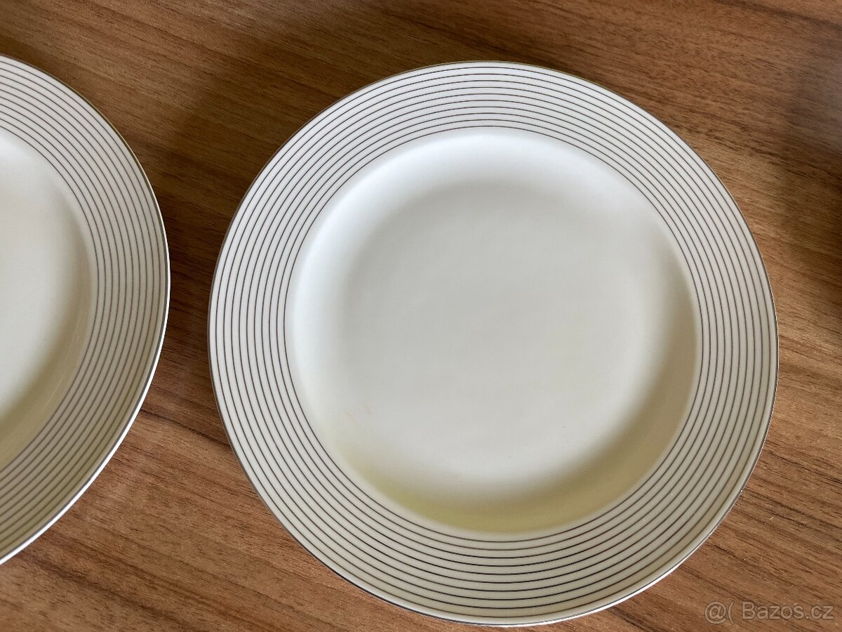 Kostní kvalitní porcelán - mísa, talíře - 2