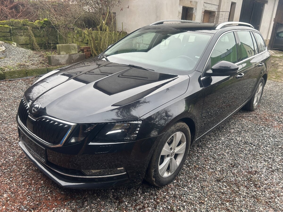 ŠKODA OCTAVIA 3 LIFT 1.4TSI 110KW DSG R.9/2017 129000KM - 2