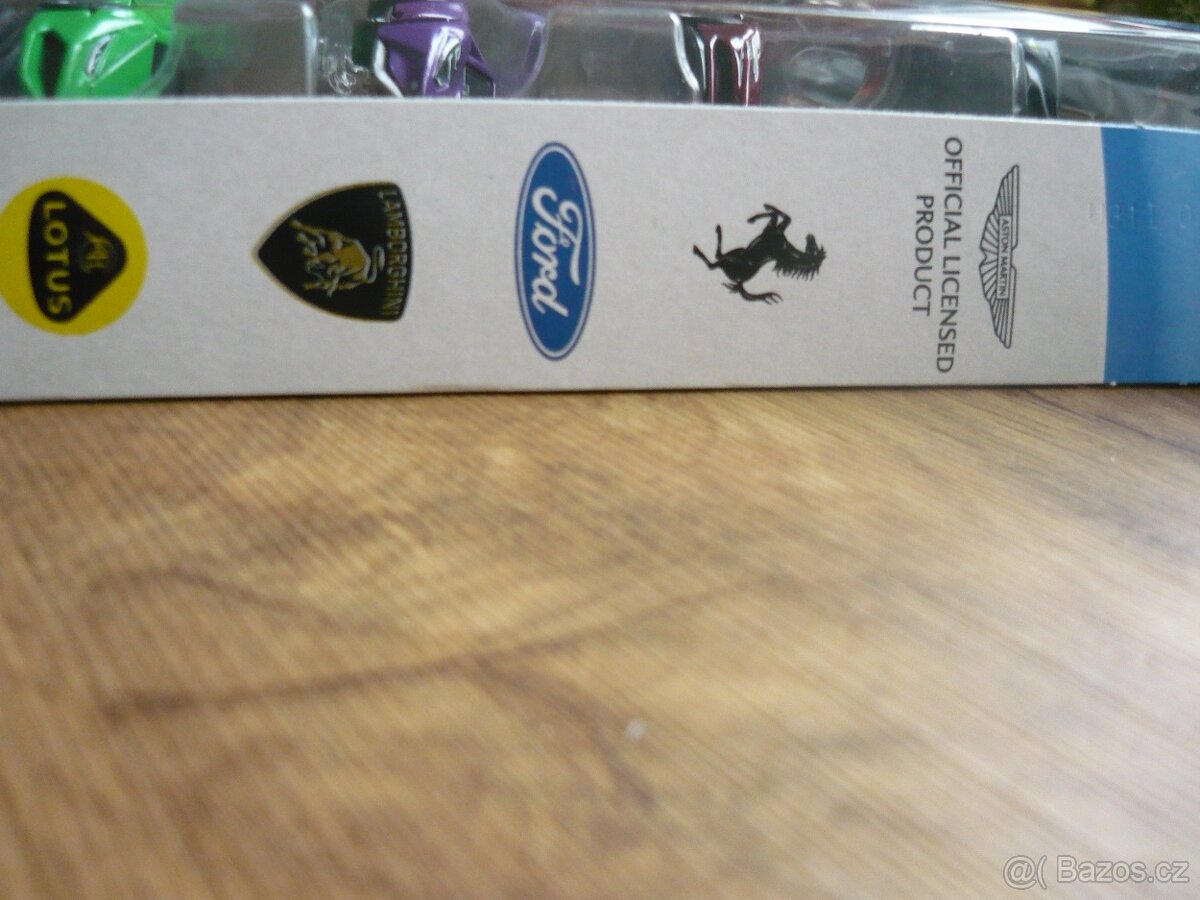 AUTÍČKA HOT WHEELS - 2