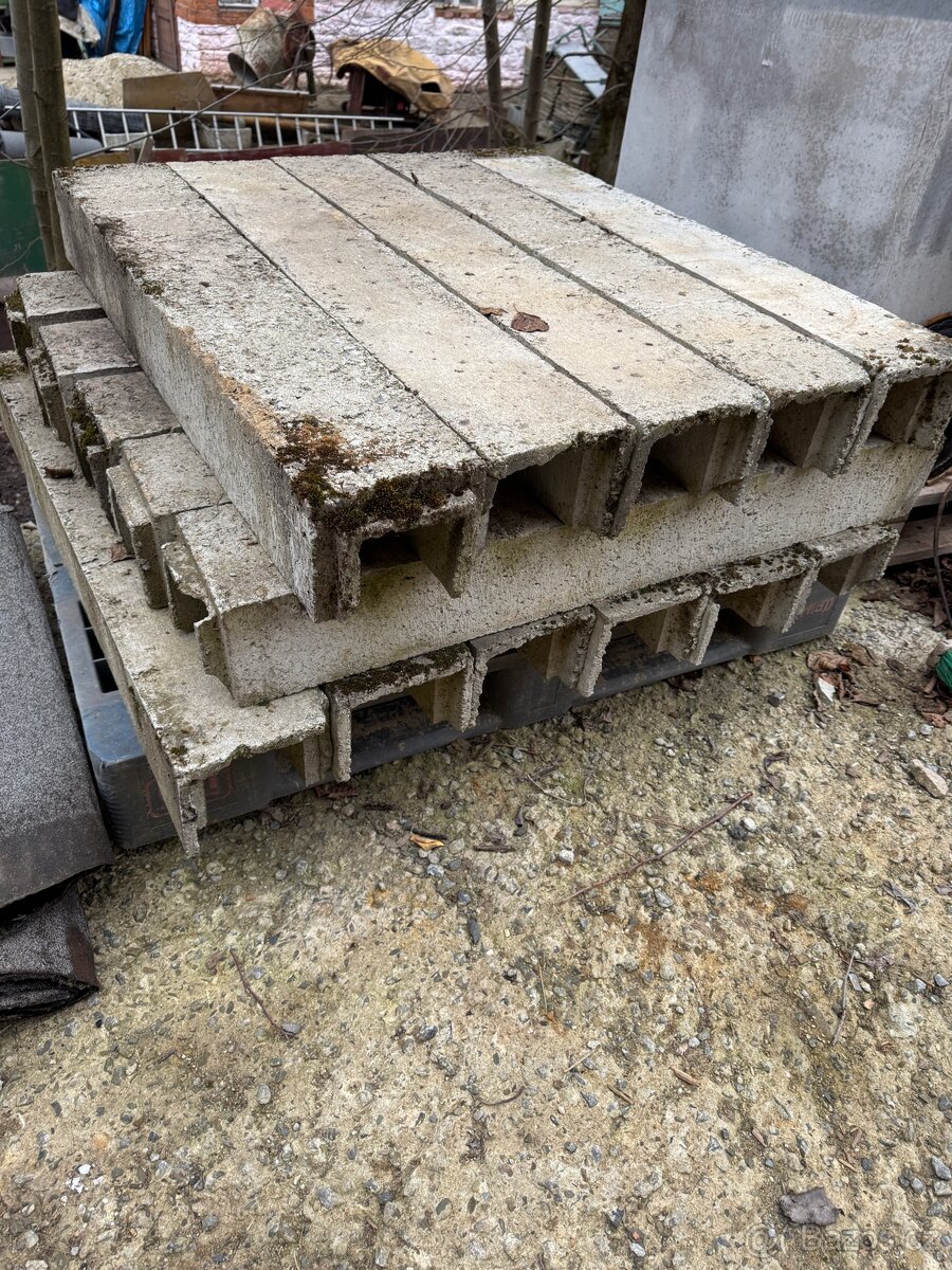 Betonové koryta, délka 1 m - 2