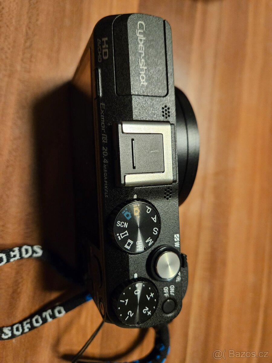 Sony DSC-HX60 - 2