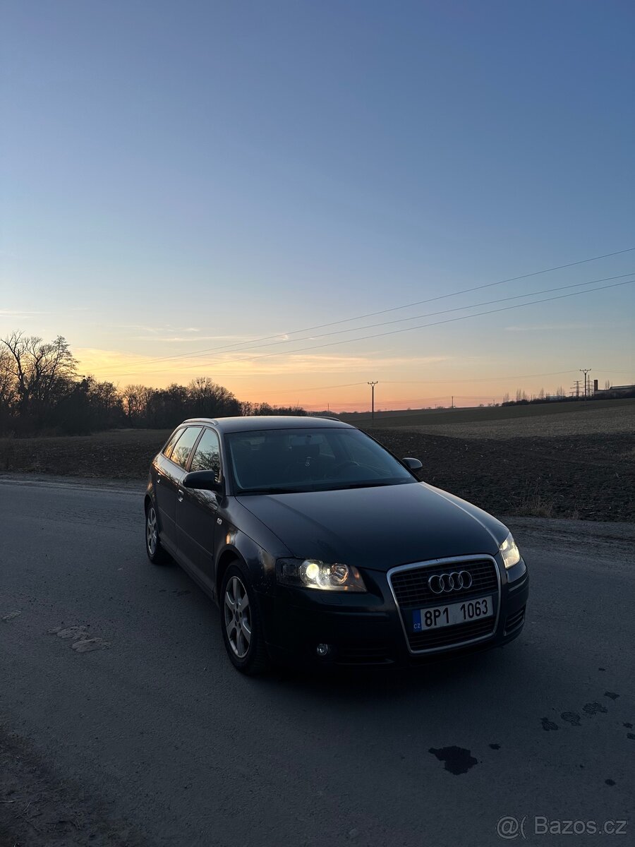 Audi A3 Sportback - 2
