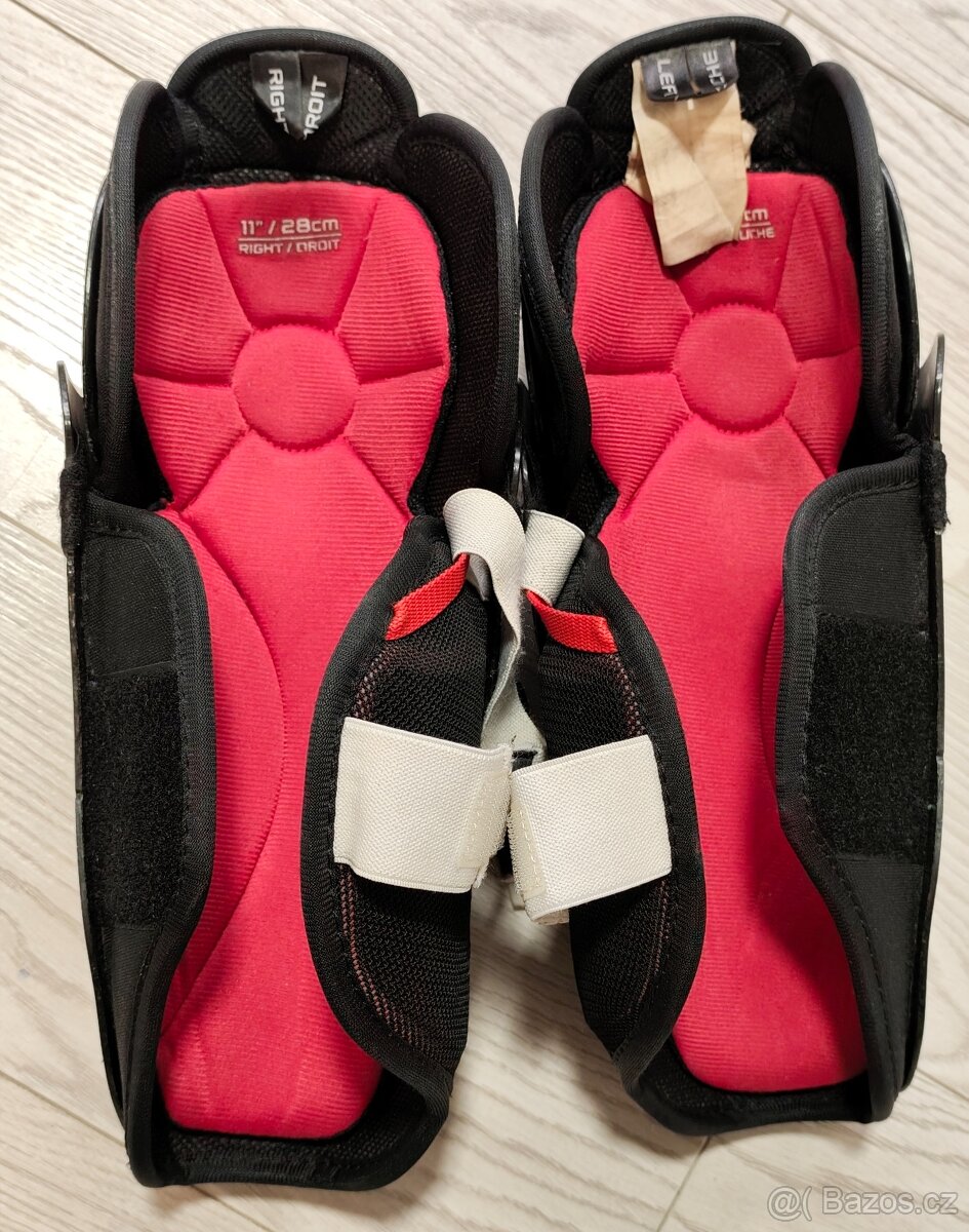 Prodám dětské holení chrániče Bauer velikost 11" - 2