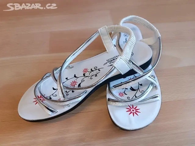 Sandálky vel. 34 - stélka 20,5cm - 2