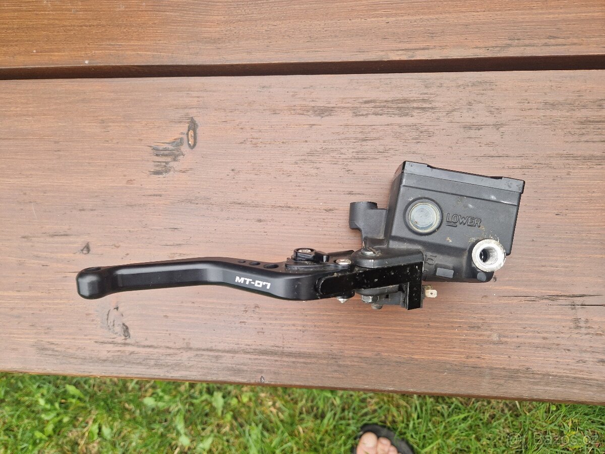 Yamaha Mt 07 brzdová pumpa - 2