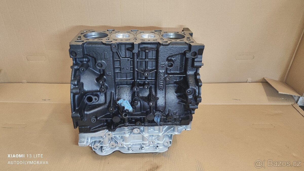 Spodek motoru Renault Master III. 2.3 dci biturbo - 2