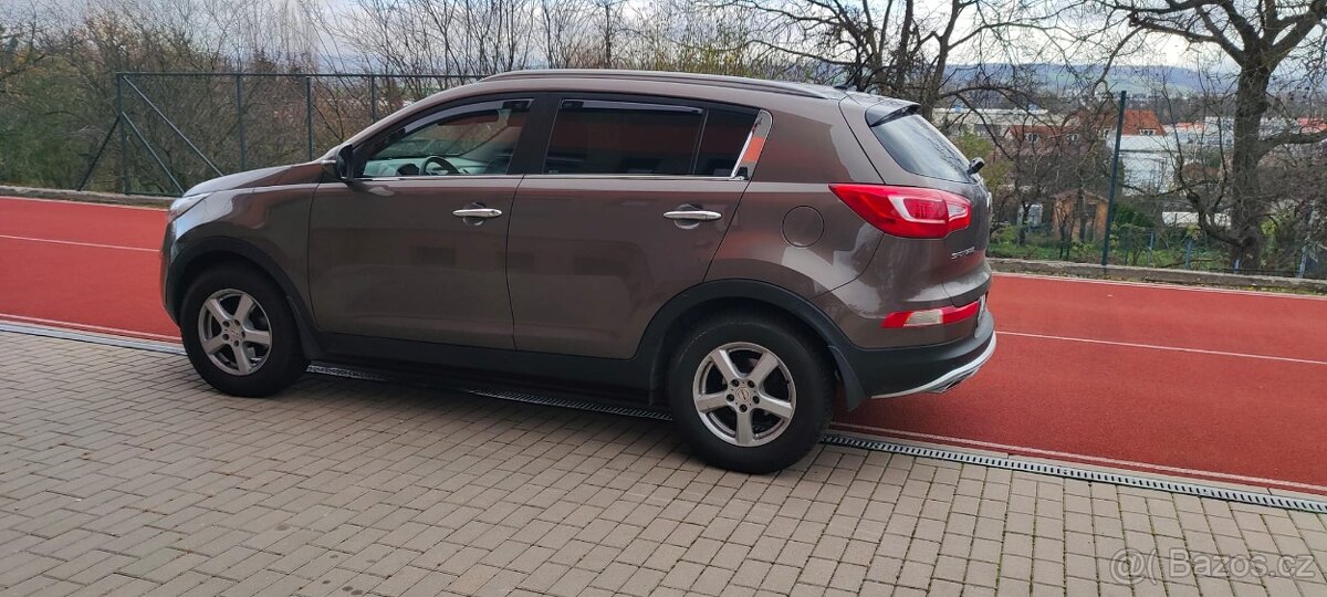 Prodám Kia Sportage 1.6 GDI 99 kW – TOP STAV - 2